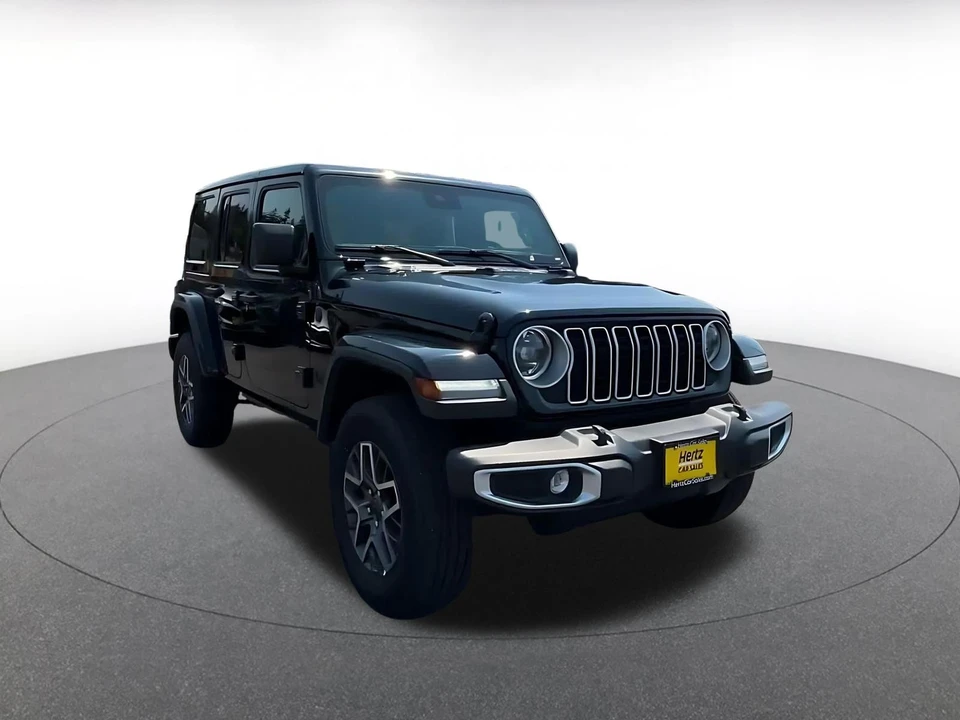 2025 Jeep JL Wrangler - Image 3 of 31