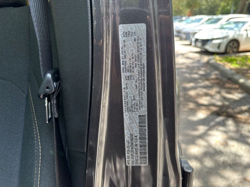 2025 Jeep JL Wrangler - Image 22 of 24