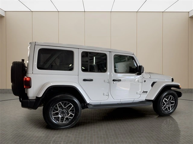 2025 Jeep JL Wrangler - Image 6 of 12