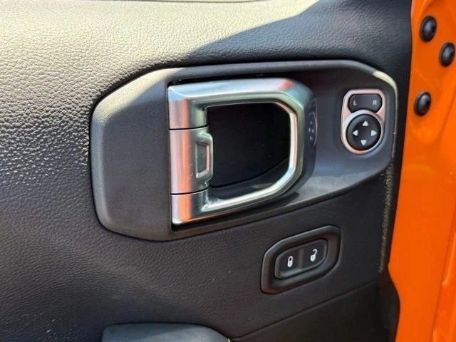 2025 Jeep JL Wrangler - Image 12 of 12