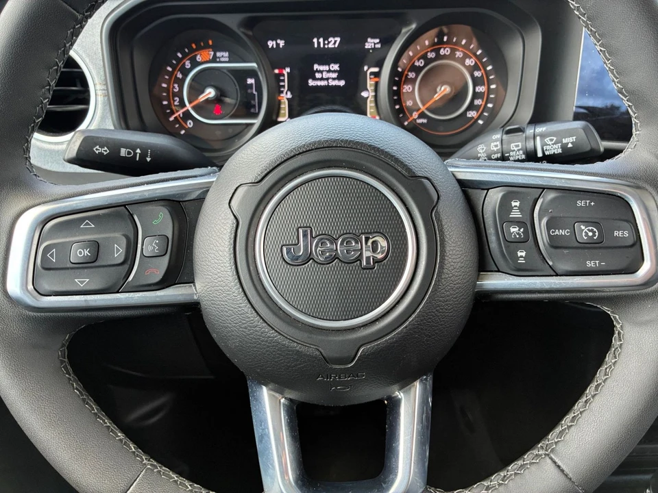 2025 Jeep JL Wrangler - Image 28 of 31