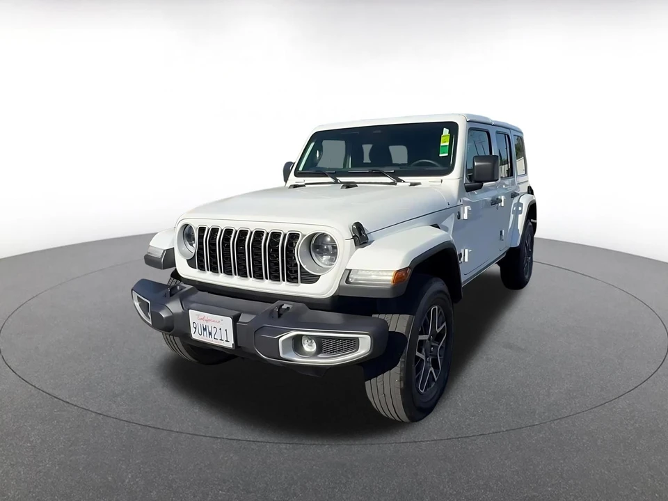 2025 Jeep JL Wrangler - Image 8 of 31