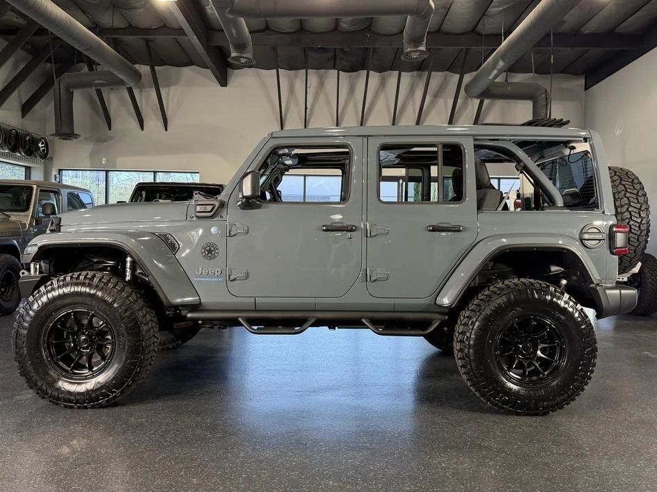 2025 Jeep JL Wrangler - Image 4 of 31