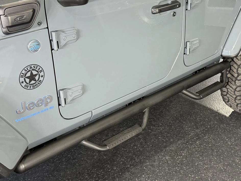 2025 Jeep JL Wrangler - Image 14 of 31
