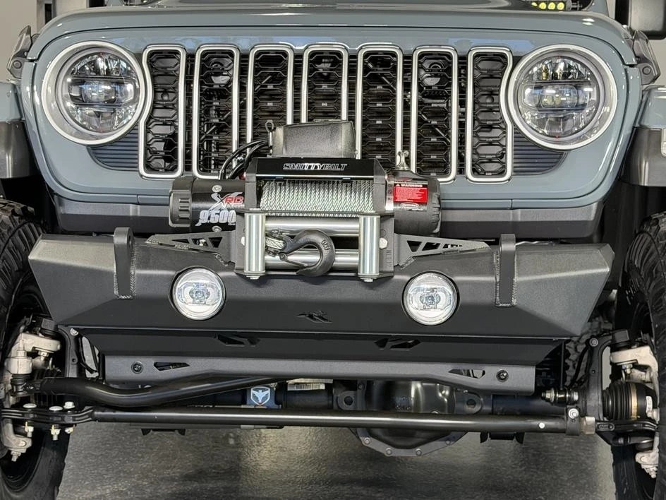 2025 Jeep JL Wrangler - Image 11 of 31