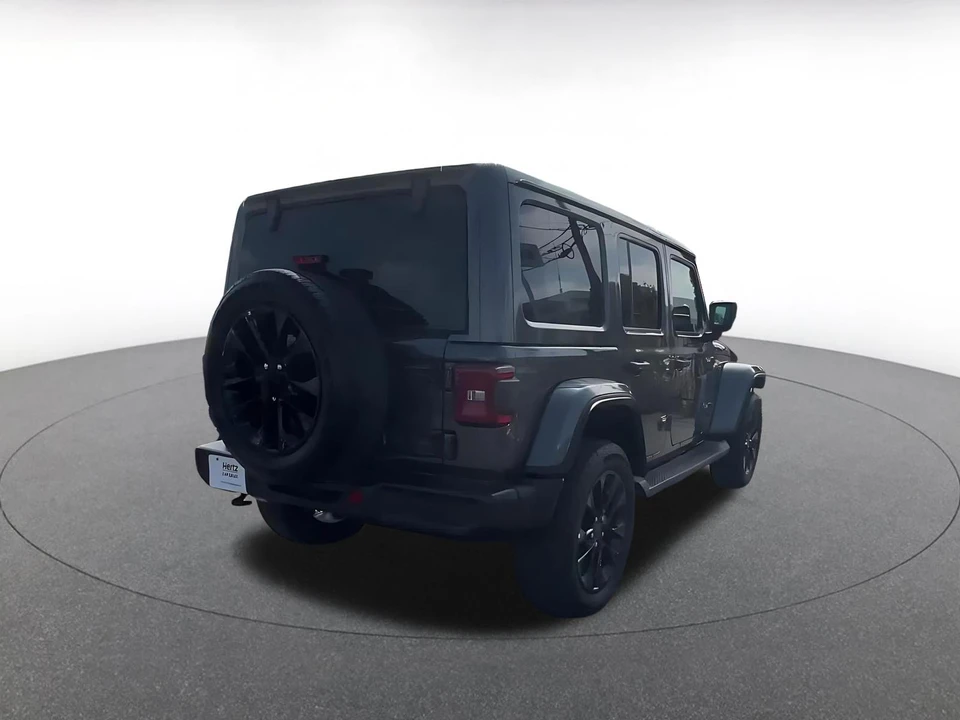 2025 Jeep JL Wrangler - Image 17 of 31
