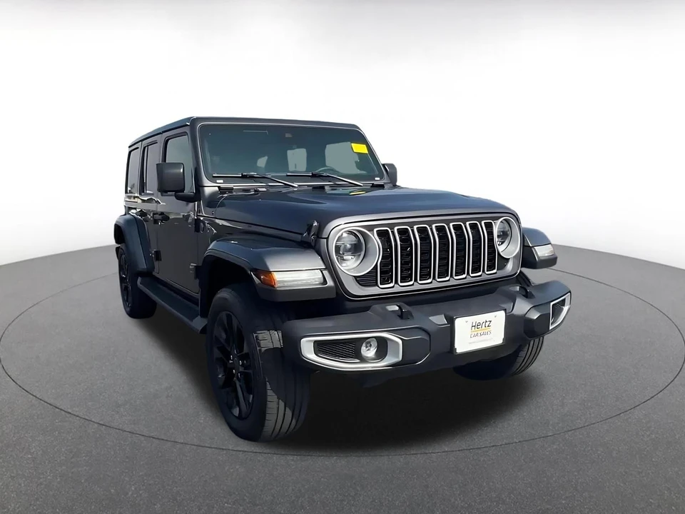 2025 Jeep JL Wrangler - Image 14 of 31