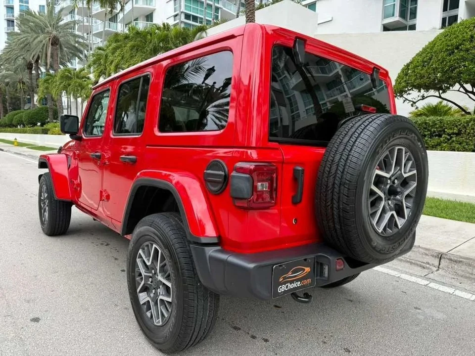 2025 Jeep JL Wrangler - Image 8 of 12