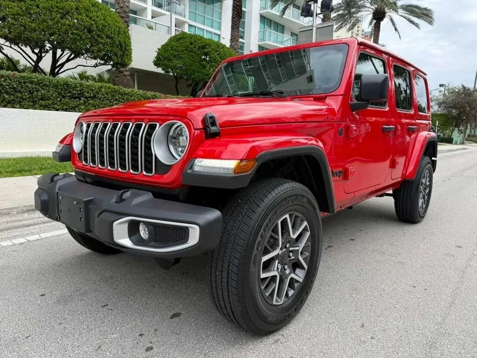 2025 Jeep JL Wrangler - Image 2 of 12