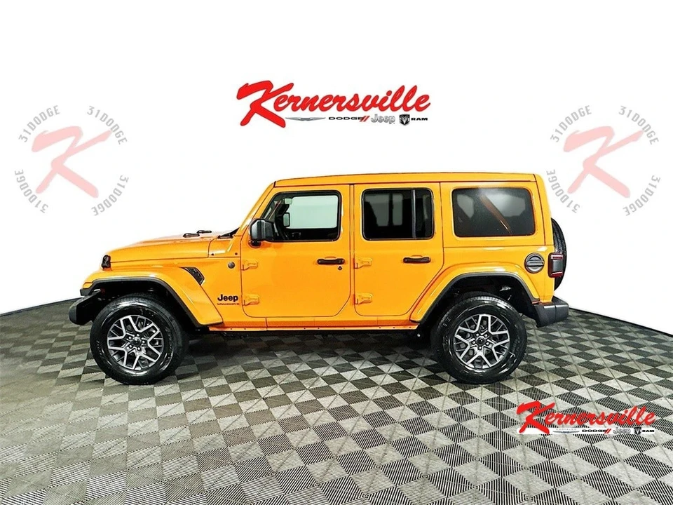 2025 Jeep JL Wrangler - Image 4 of 21