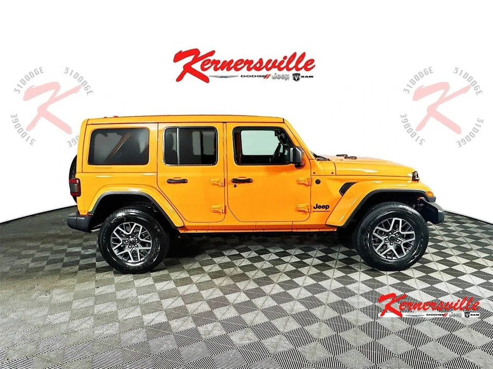2025 Jeep JL Wrangler - Image 8 of 21