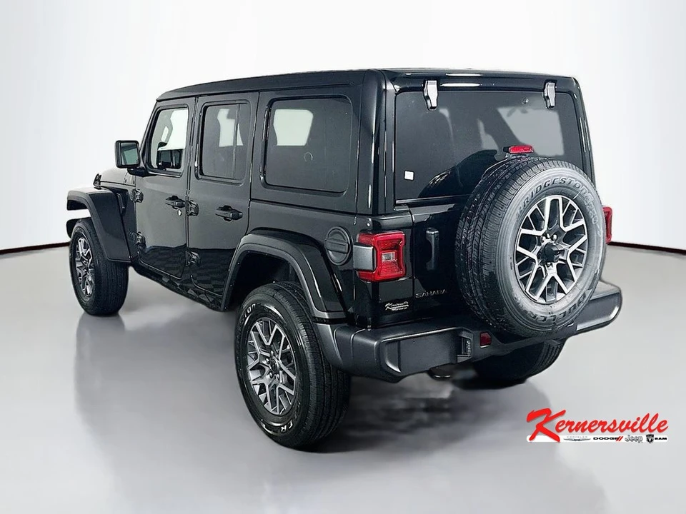 2025 Jeep JL Wrangler - Image 5 of 12