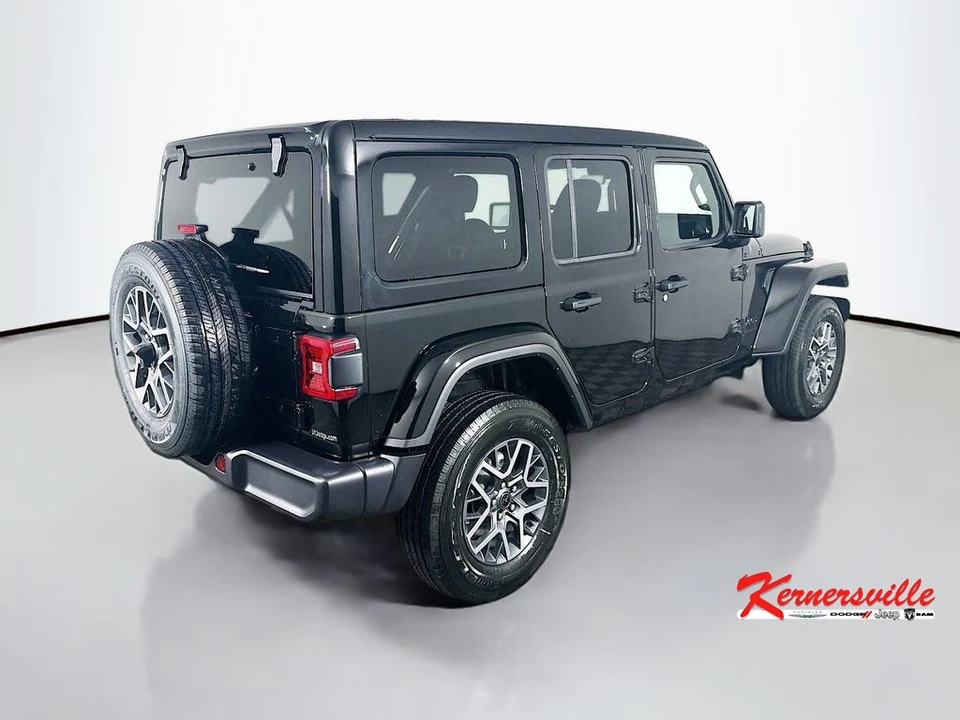 2025 Jeep JL Wrangler - Image 7 of 12