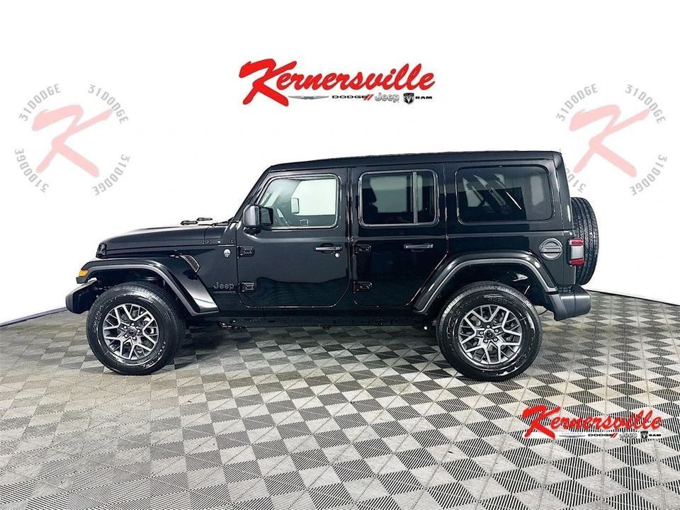 2025 Jeep JL Wrangler - Image 4 of 21