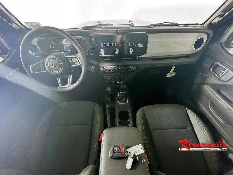 2025 Jeep JL Wrangler - Image 9 of 12