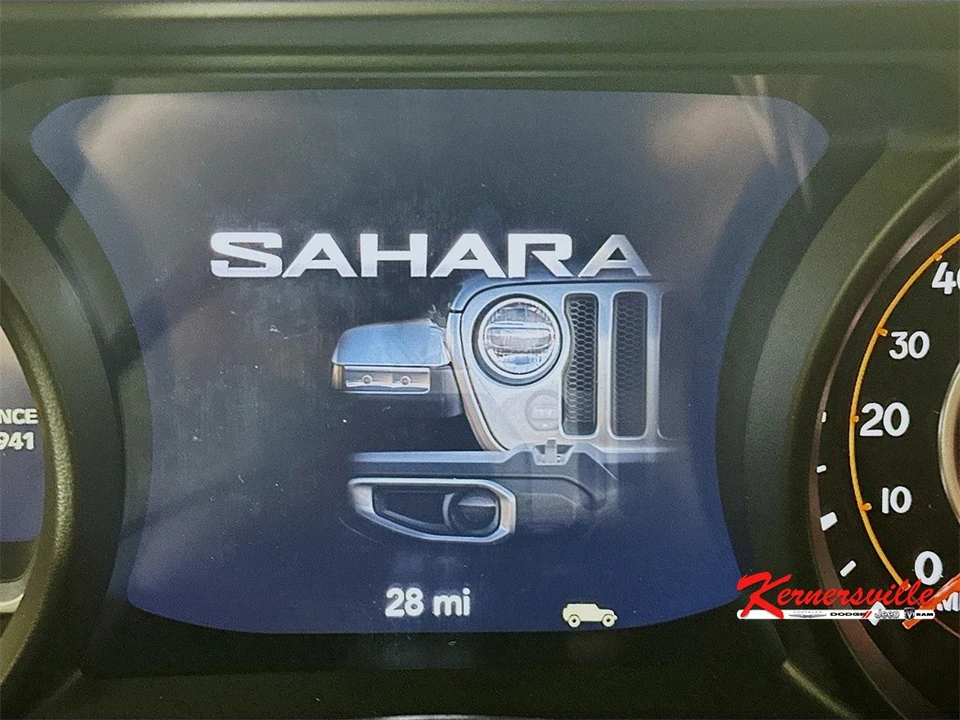 2025 Jeep JL Wrangler - Image 11 of 12