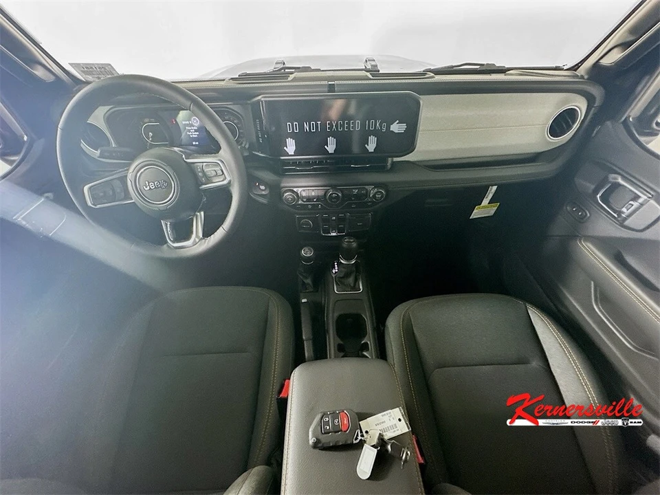 2025 Jeep JL Wrangler - Image 9 of 12