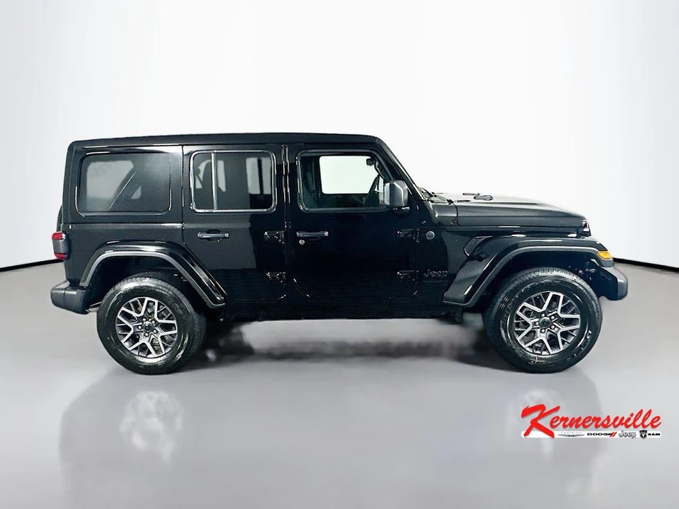 2025 Jeep JL Wrangler - Image 8 of 12