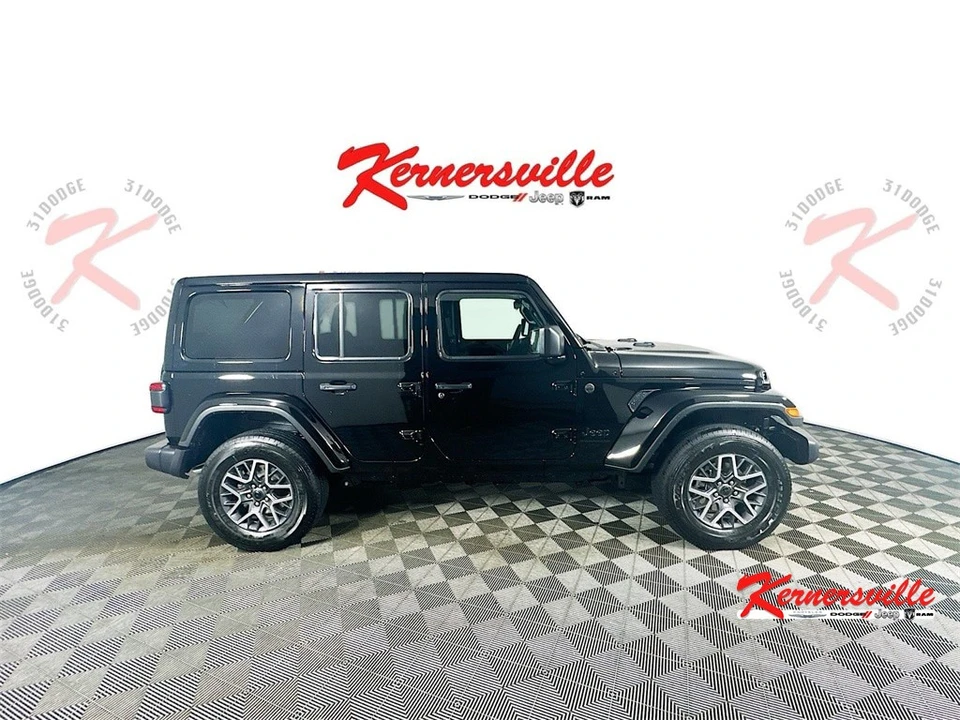 2025 Jeep JL Wrangler - Image 8 of 20