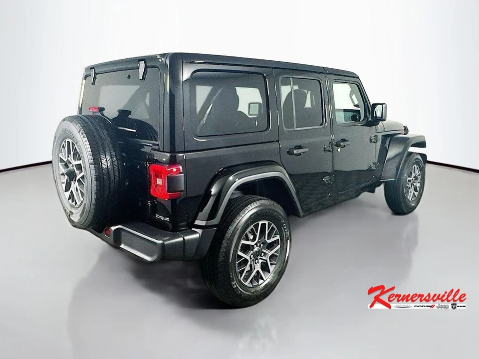 2025 Jeep JL Wrangler - Image 7 of 12