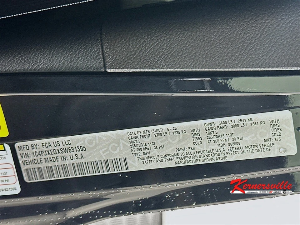 2025 Jeep JL Wrangler - Image 18 of 20
