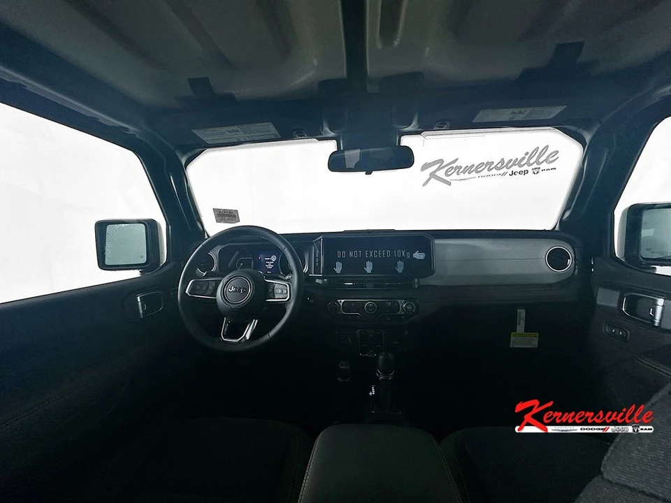 2025 Jeep JL Wrangler - Image 9 of 12