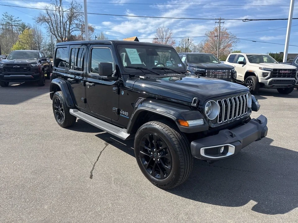 2025 Jeep JL Wrangler - Image 7 of 21