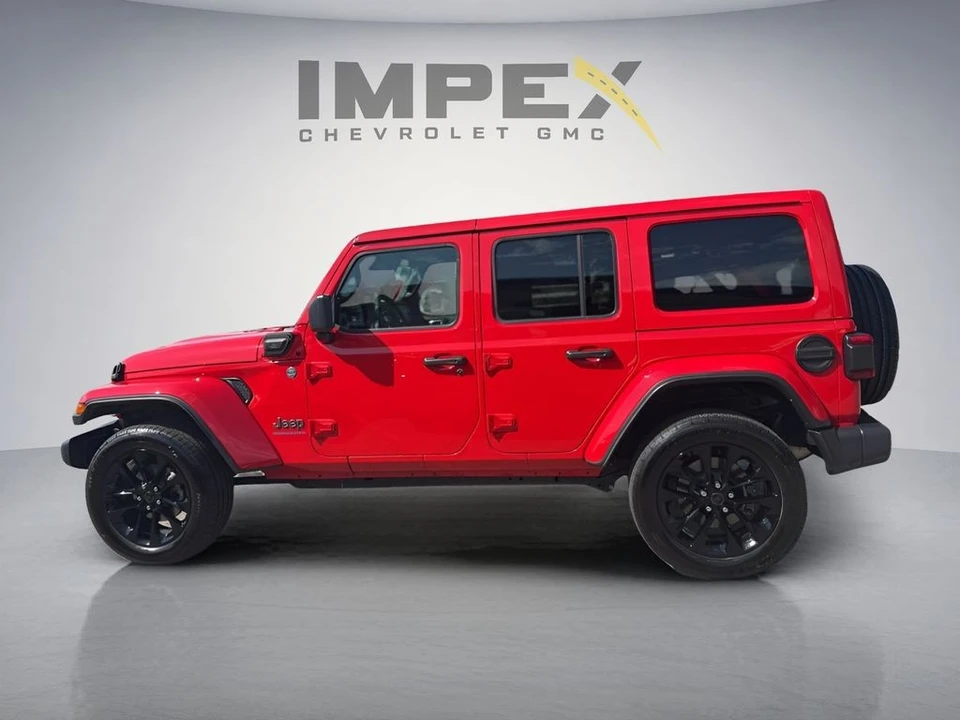 2025 Jeep JL Wrangler - Image 2 of 31
