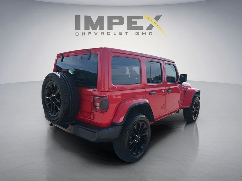 2025 Jeep JL Wrangler - Image 5 of 31