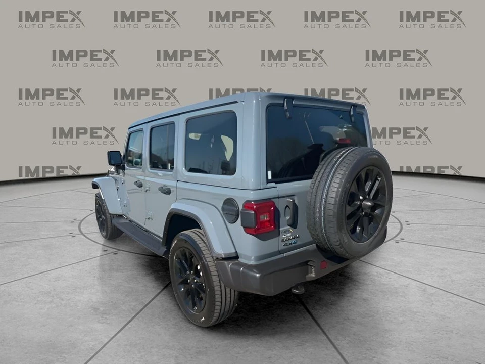 2025 Jeep JL Wrangler - Image 3 of 31