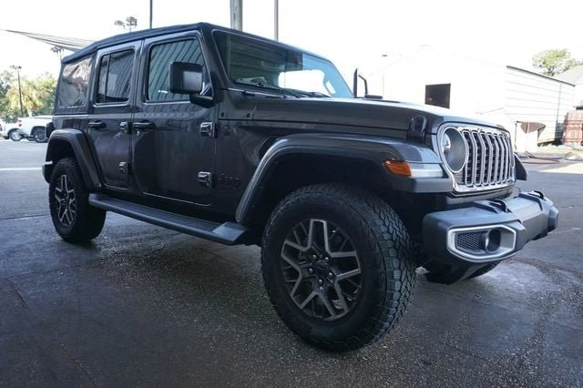 2025 Jeep JL Wrangler - Image 2 of 2