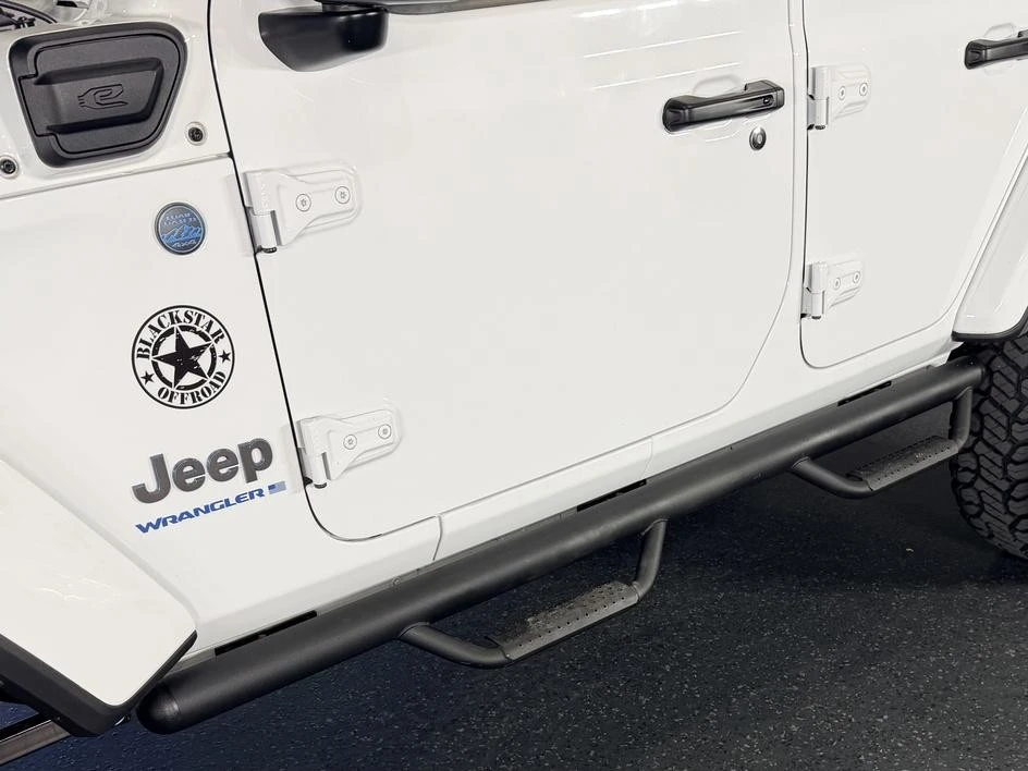 2025 Jeep JL Wrangler - Image 13 of 31
