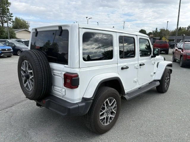 2025 Jeep JL Wrangler - Image 5 of 13