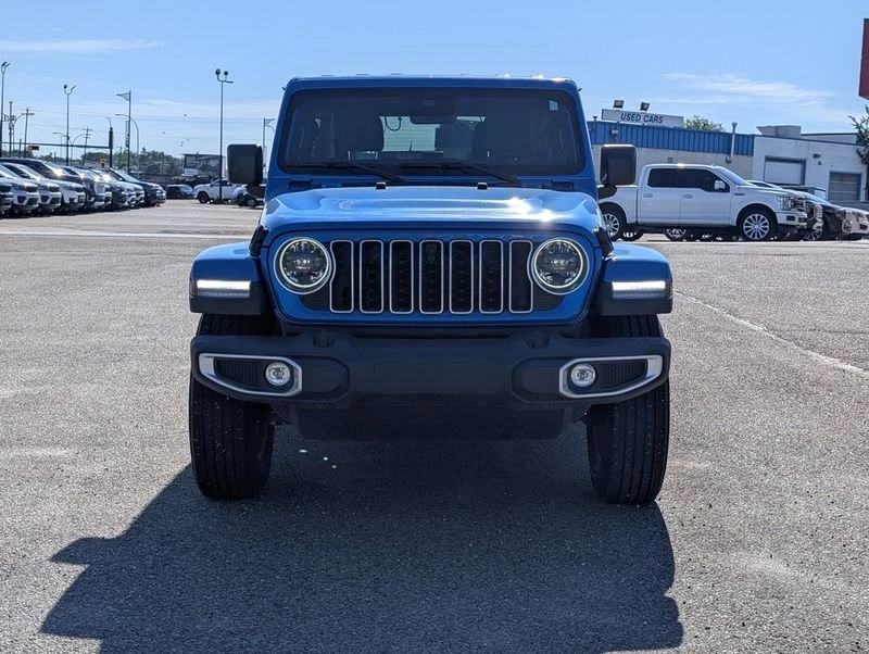 2025 Jeep JL Wrangler - Image 9 of 20