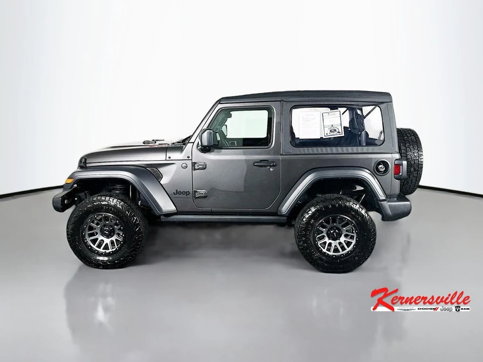 2025 Jeep JL Wrangler - Image 4 of 21