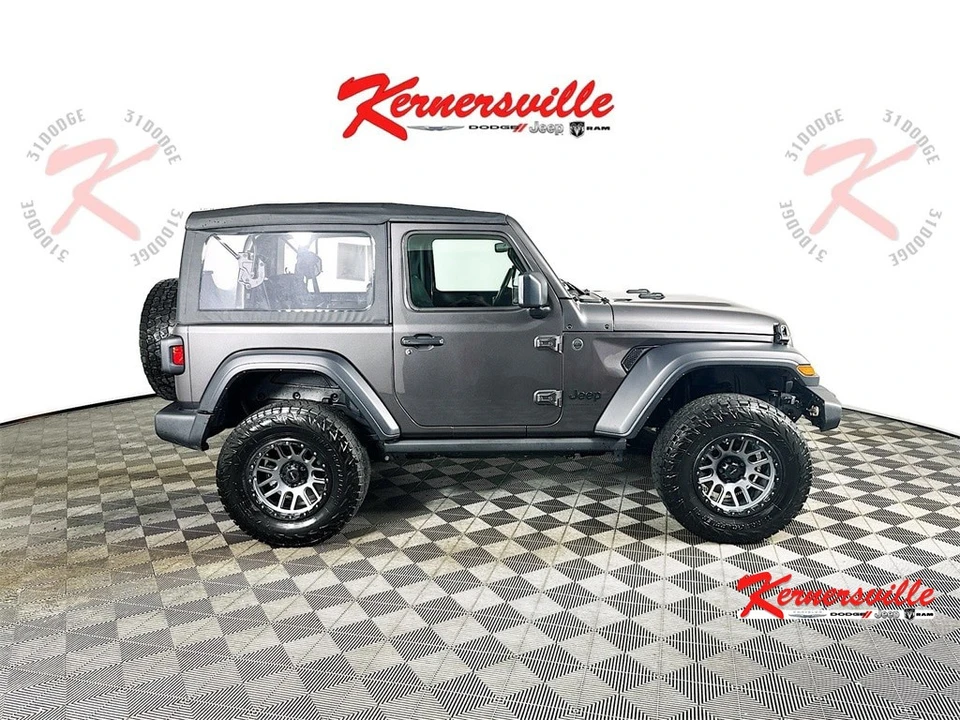 2025 Jeep JL Wrangler - Image 8 of 21