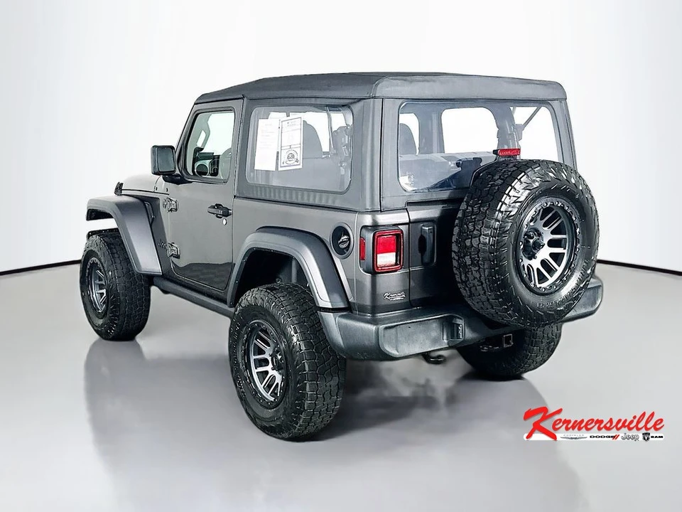 2025 Jeep JL Wrangler - Image 5 of 21