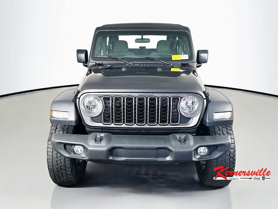 2025 Jeep JL Wrangler - Image 2 of 21