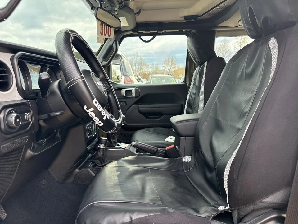 2025 Jeep JL Wrangler - Image 5 of 7