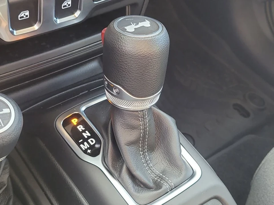 2025 Jeep JL Wrangler - Image 21 of 21