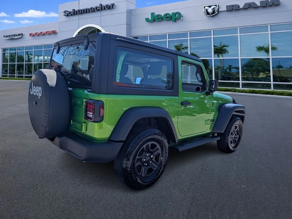 2025 Jeep JL Wrangler - Image 7 of 21