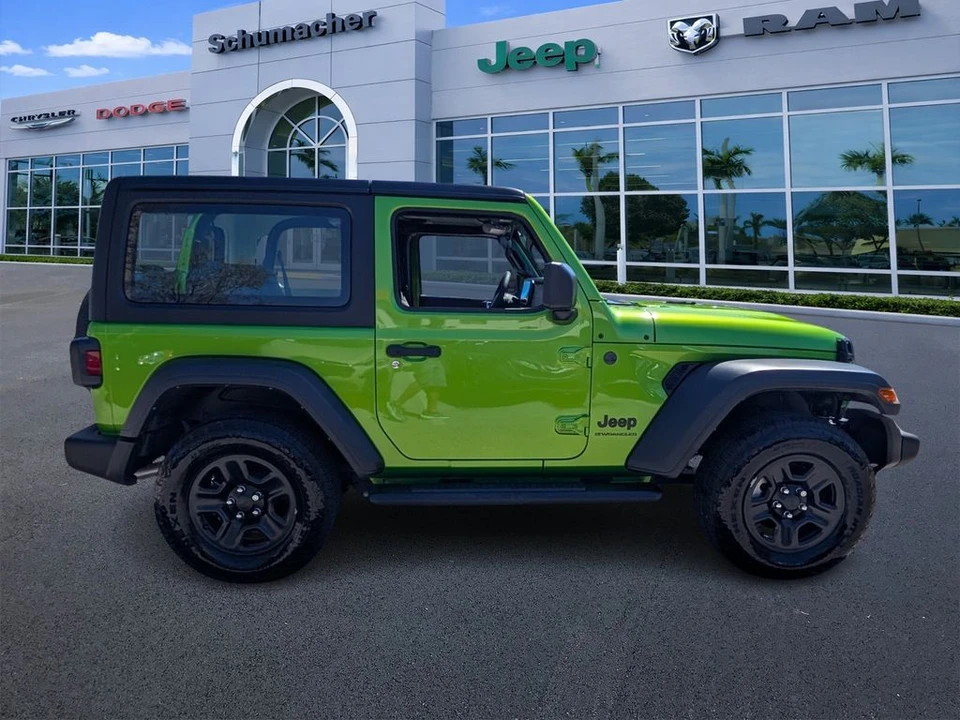 2025 Jeep JL Wrangler - Image 8 of 21