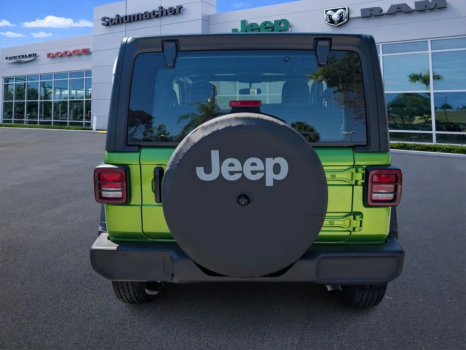 2025 Jeep JL Wrangler - Image 6 of 21