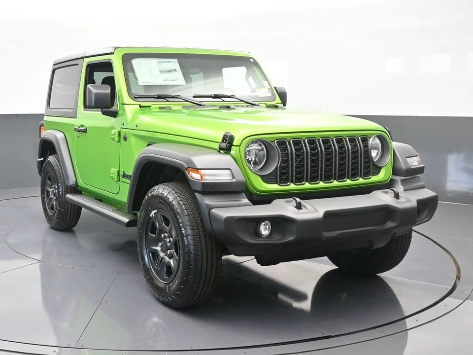 2025 Jeep JL Wrangler - Image 9 of 12