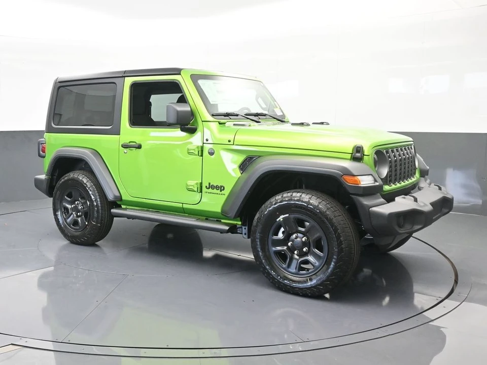 2025 Jeep JL Wrangler - Image 8 of 12