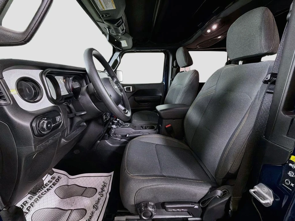 2025 Jeep JL Wrangler - Image 12 of 31