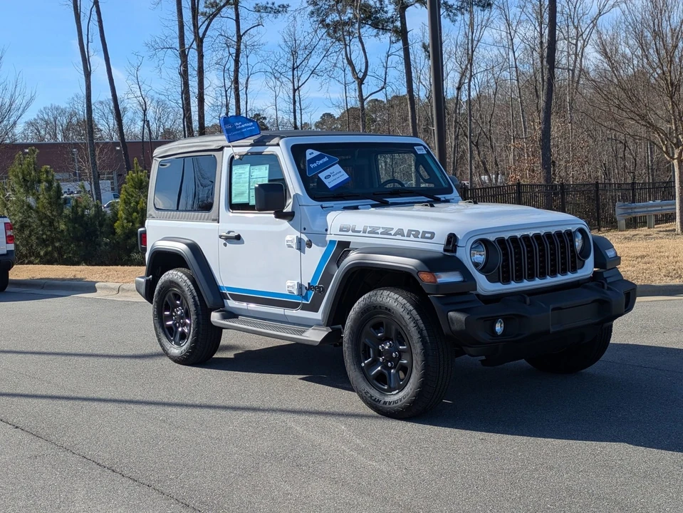 2025 Jeep JL Wrangler - Image 2 of 21