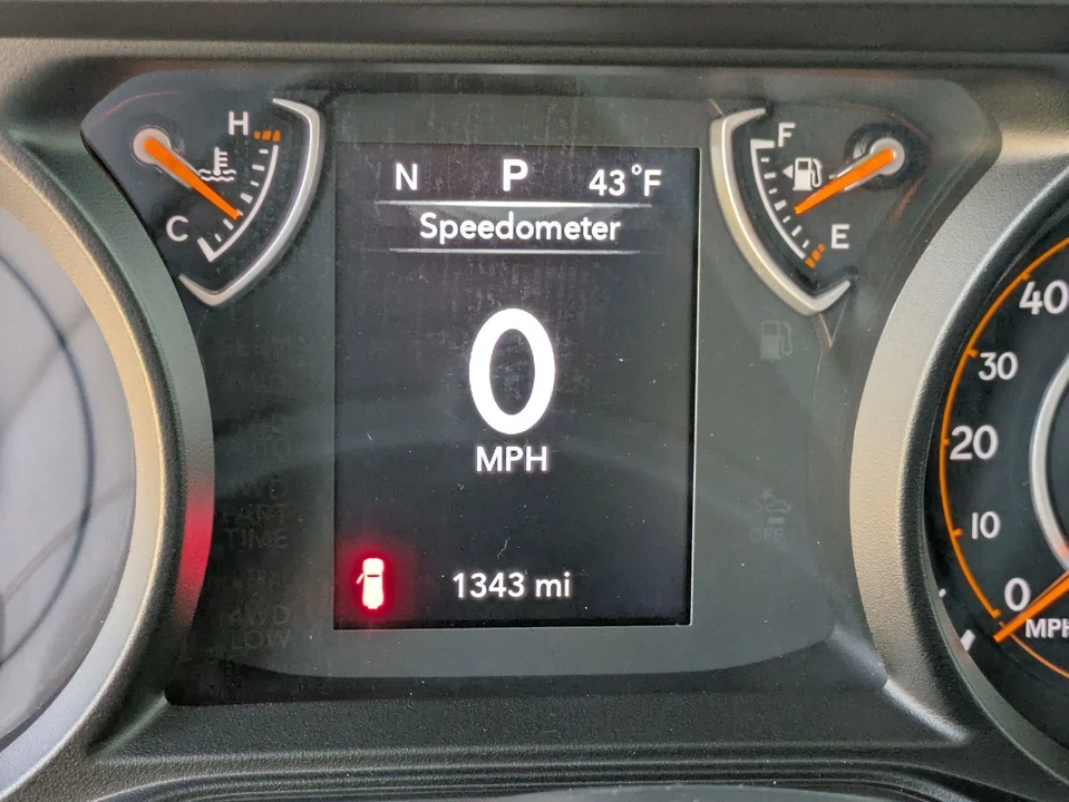 2025 Jeep JL Wrangler - Image 21 of 21