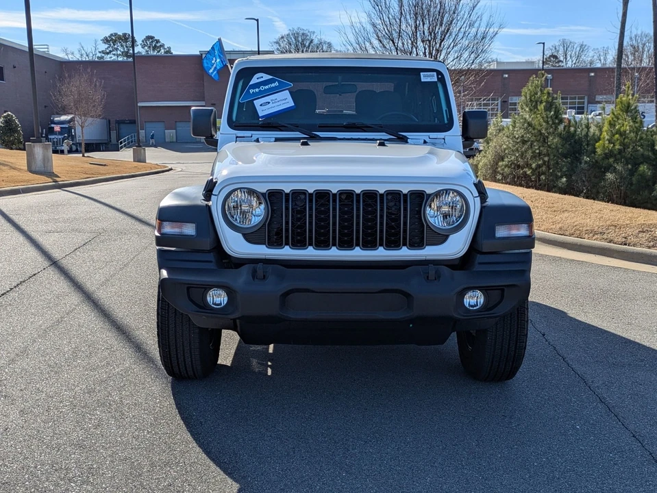 2025 Jeep JL Wrangler - Image 9 of 21