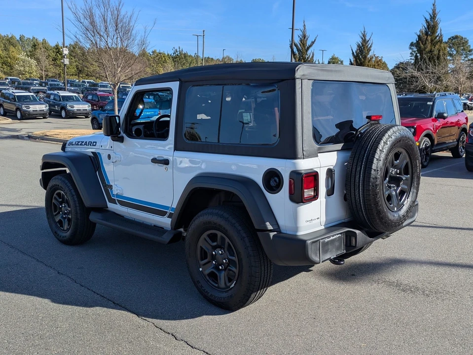 2025 Jeep JL Wrangler - Image 6 of 21